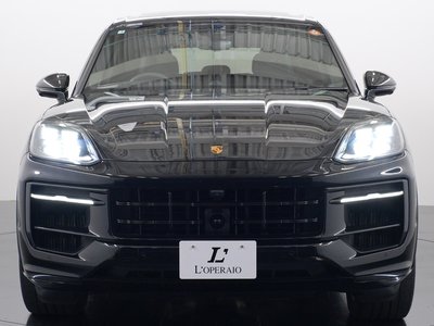 2025 Porsche CAYENNE thumbnail 17