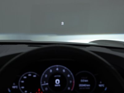 2025 Porsche CAYENNE photo 13