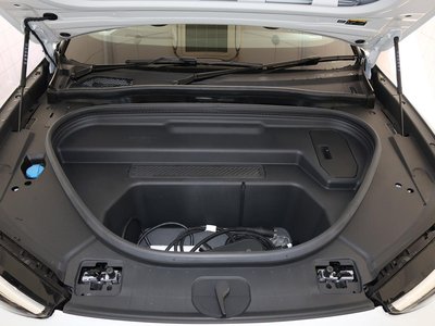 صورة 16 لـ 2025 AUDI Q6 E-TRON