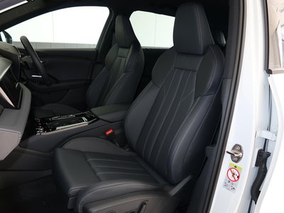 صورة 10 لـ 2025 AUDI Q6 E-TRON