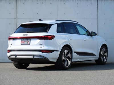 صورة 5 لـ 2025 AUDI Q6 E-TRON