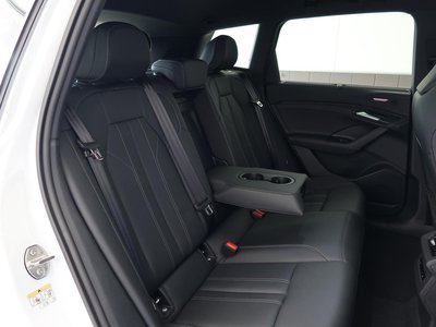 صورة 11 لـ 2025 AUDI Q6 E-TRON