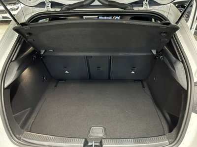 صورة 6 لـ 2026 Mercedes-BENZ A-CLASS AMG