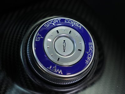 2022 Maserati MC20 photo 19