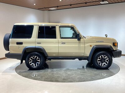 2024 Toyota LAND CRUISER 70 photo 14