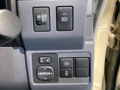 2024 Toyota LAND CRUISER 70 thumbnail 63