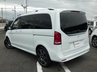 2022 Mercedes-BENZ V-CLASS photo 9