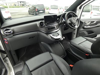 2022 Mercedes-BENZ V-CLASS photo 10