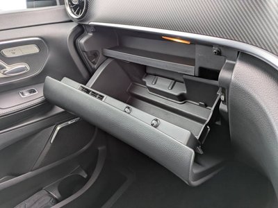 2021 Mercedes-BENZ V-CLASS thumbnail 61