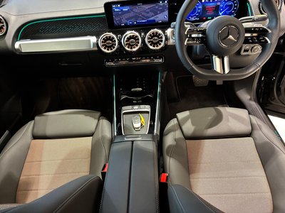 صورة 15 لـ 2025 Mercedes-BENZ EQB