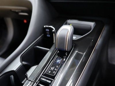 2025 Toyota CROWN SPORT 缩略图 18