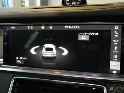 2017 Porsche PANAMERA photo 15