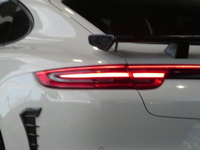 2017 Porsche PANAMERA thumbnail 20