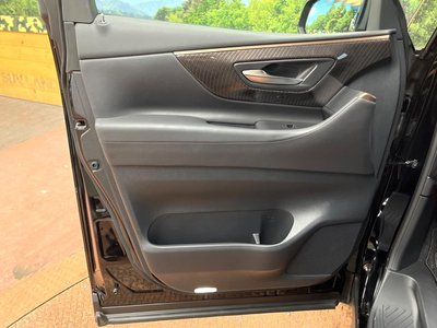 2025 Toyota ALPHARD — фото 52