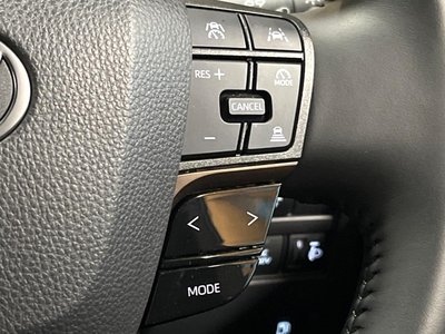 2025 Toyota ALPHARD — фото 32
