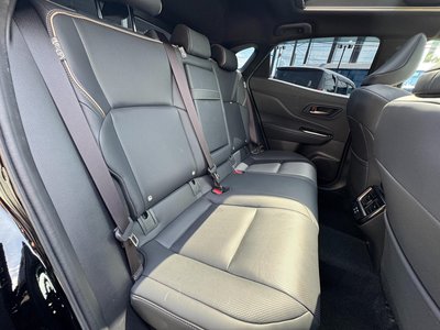 صورة 40 لـ 2024 Toyota CROWN SPORT