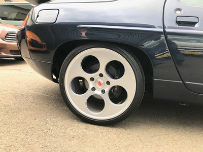 1990 Porsche 928 photo 15