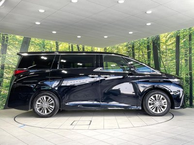2025 Toyota ALPHARD 照片 32