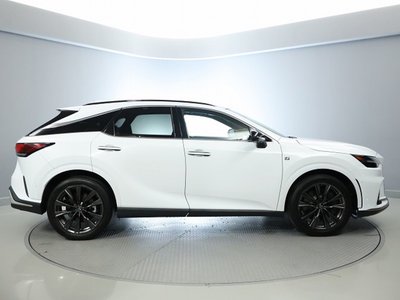 2023 Lexus RX — миниатюра 21
