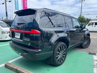 2025 Lexus GX photo 23