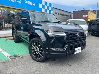 2025 Lexus GX photo 5