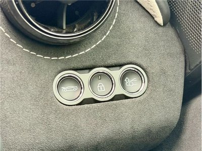 صورة مصغرة 40 لـ 2024 Mclaren 750S SPIDER