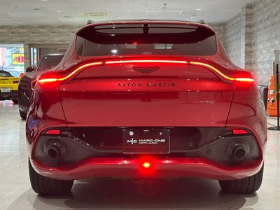 2021 Aston Martin DBX — фото 12
