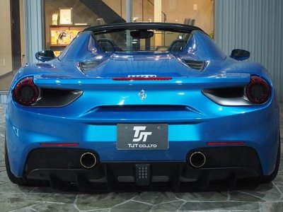 صورة مصغرة 6 لـ 2016 Ferrari 488 SPIDER