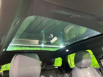 2025 LAND Rover RANGE ROVER EVOQUE photo 4