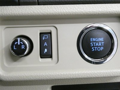 2023 Toyota LAND CRUISER PRADO 缩略图 18