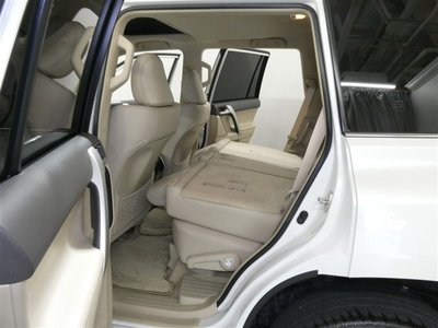 2023 Toyota LAND CRUISER PRADO 缩略图 33