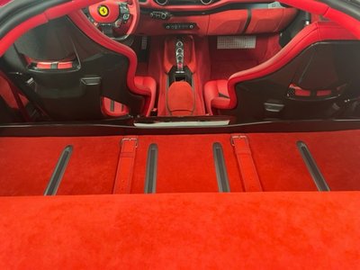 2018 Ferrari 812 SUPERFAST 照片 30