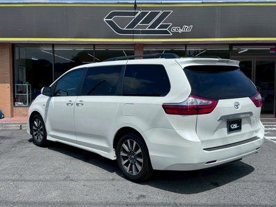 صورة 6 لـ 2018 Toyota SIENA