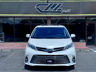 صورة 2 لـ 2018 Toyota SIENA