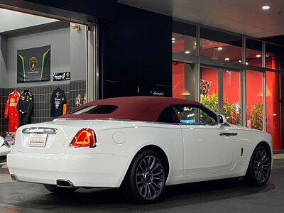 2018 ROLLS-ROYCE DAWN 照片 3