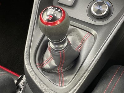 صورة 12 لـ 2023 Toyota GR YARIS