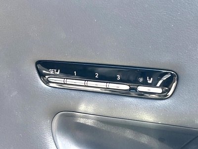 صورة مصغرة 9 لـ 2018 Lexus LS