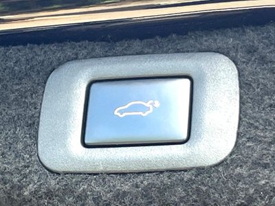 صورة مصغرة 43 لـ 2018 Lexus LS