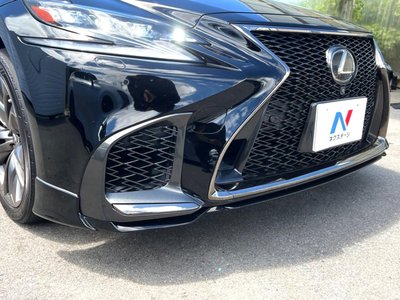 صورة مصغرة 3 لـ 2018 Lexus LS