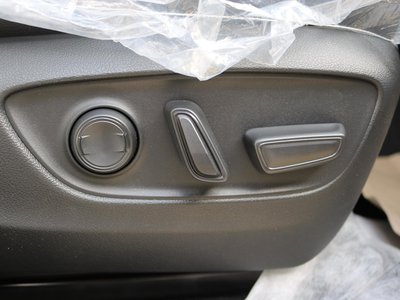 2025 Toyota LAND CRUISER 250 照片 29