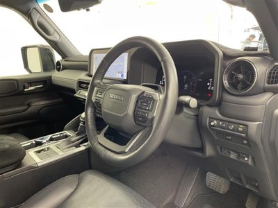 صورة مصغرة 17 لـ 2024 Toyota LAND CRUISER 250