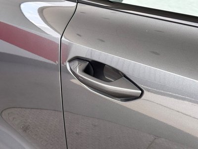صورة 14 لـ 2024 AUDI RS3 SEDAN