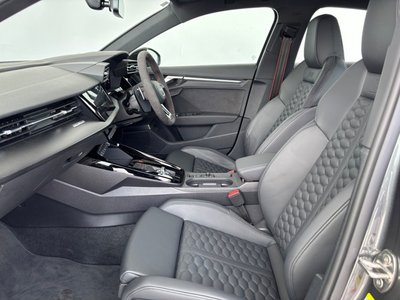 صورة 15 لـ 2024 AUDI RS3 SEDAN