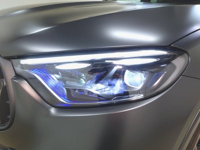2025 Mercedes-BENZ GLC AMG 照片 3