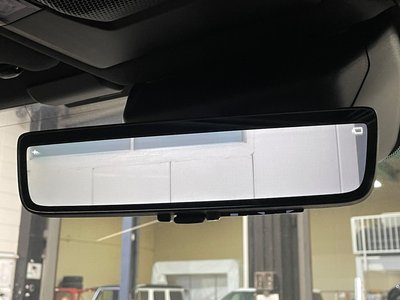2025 Lexus GX thumbnail 23