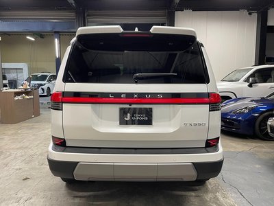 2025 Lexus GX photo 4