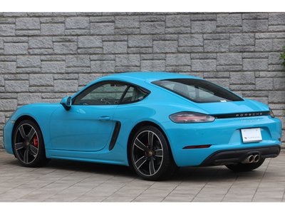 2020 Porsche 718 thumbnail 22