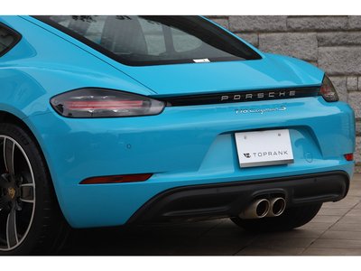 2020 Porsche 718 thumbnail 30