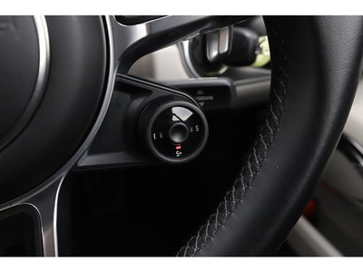2020 Porsche 718 thumbnail 42