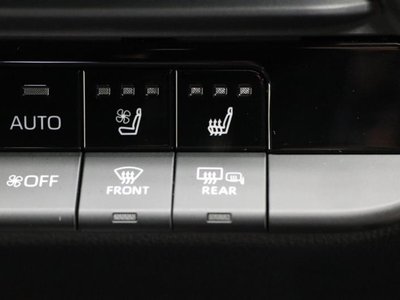 2023 Toyota CROWN SPORT — фото 12